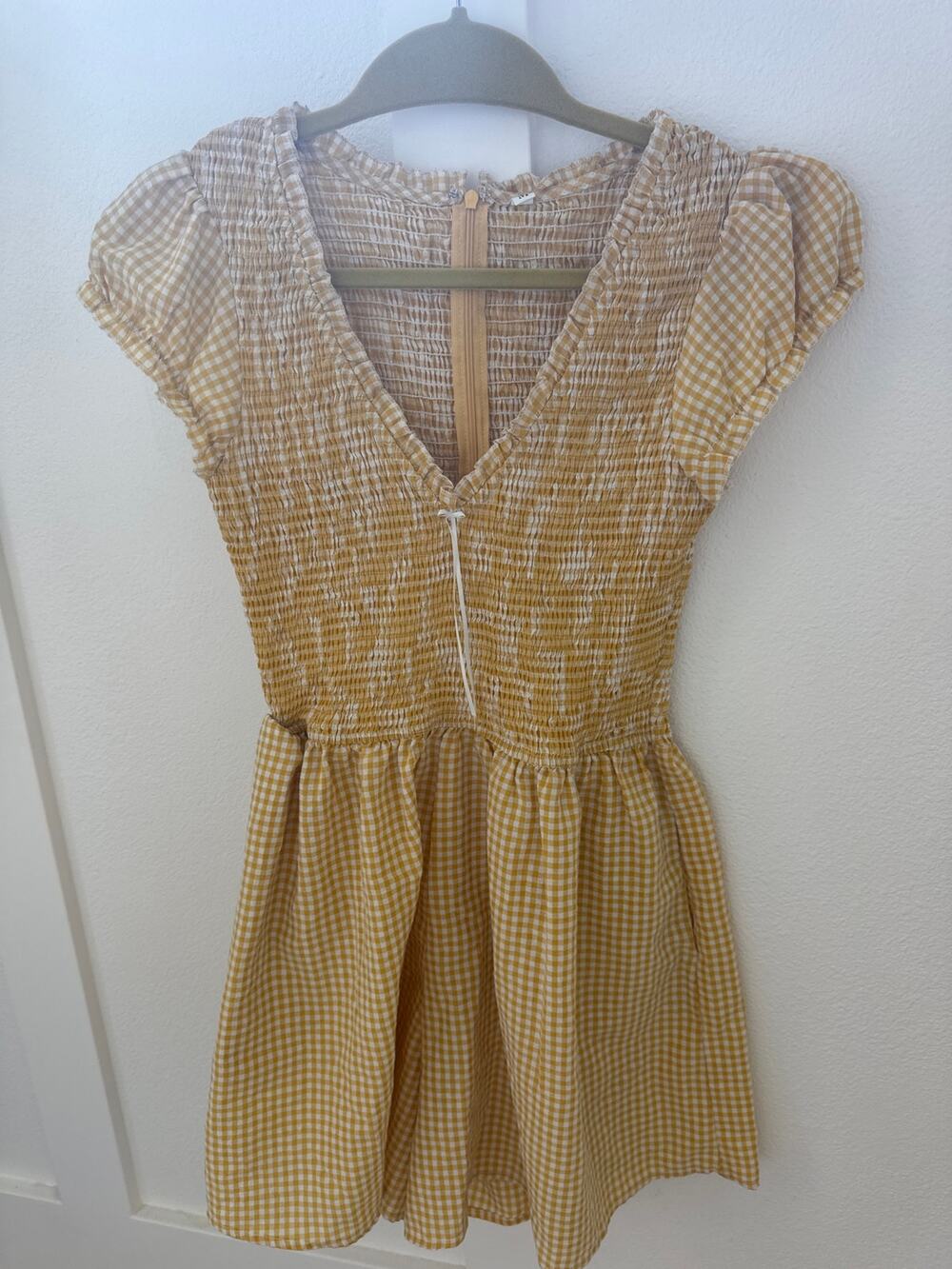 Womens Summer Gingham V Neck Puff Sleeve Smocked Wide Leg Romper Yellow M